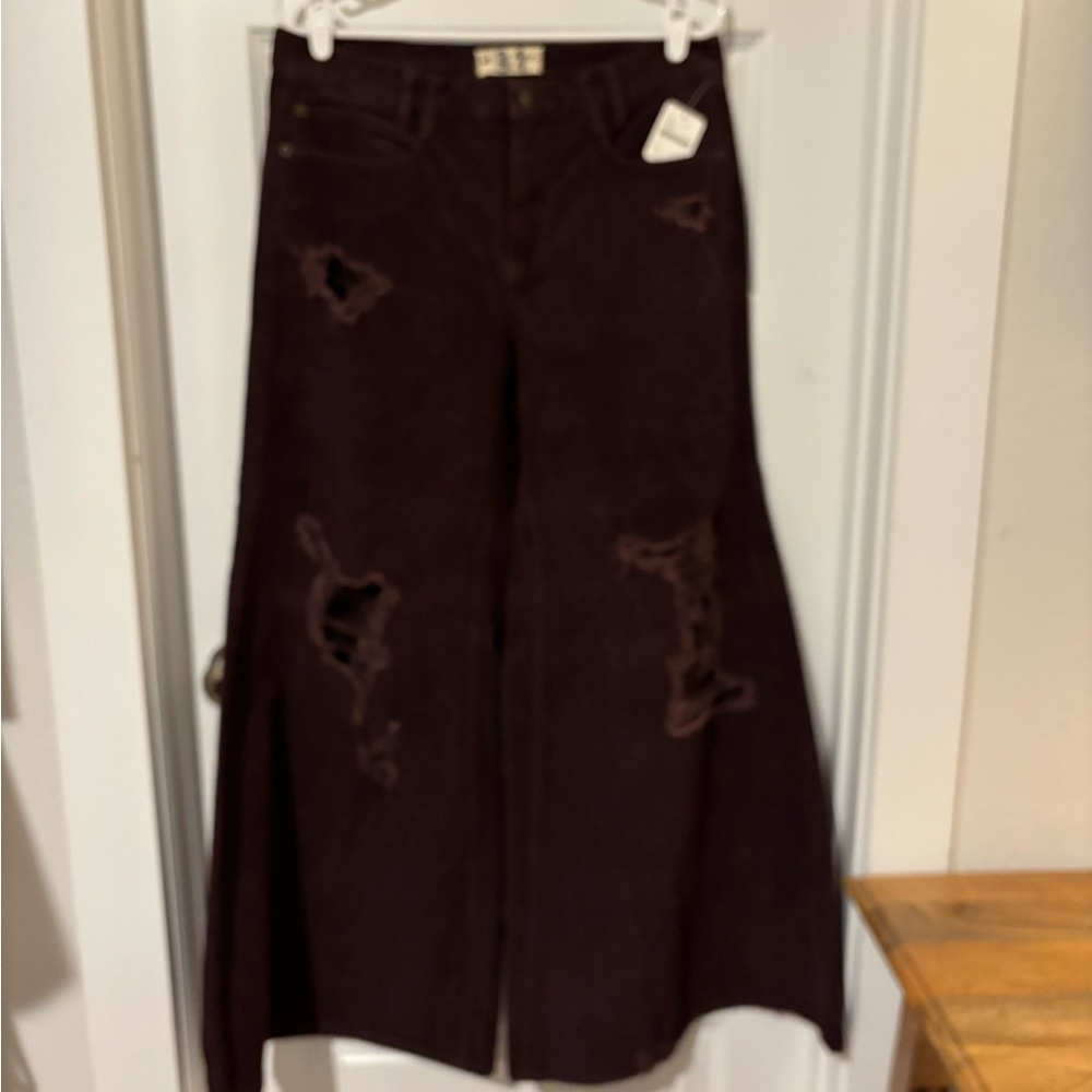 Free People Women's wide leg corduroy Jeans Maroon color